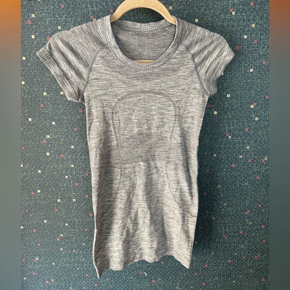 Lululemon Swiftly Tech Shirt
